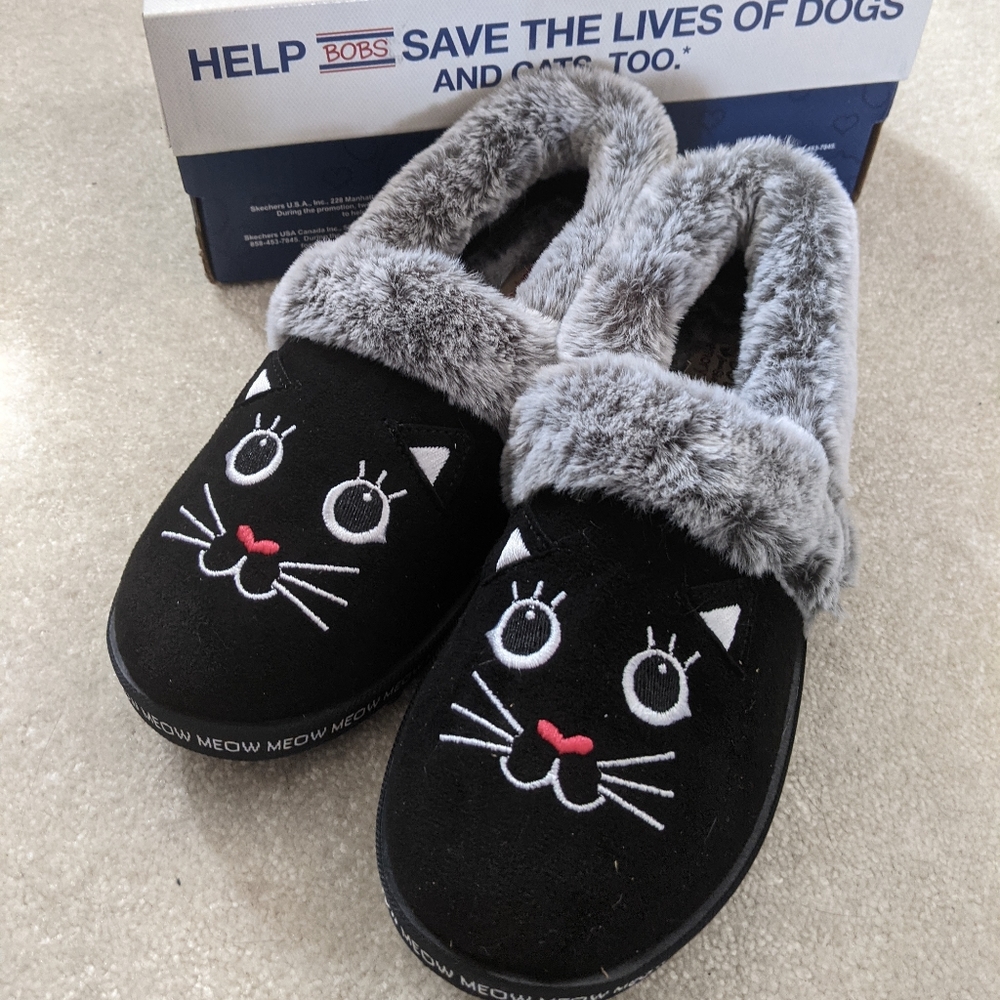 Bob's Sketchers memory foam cat slippers